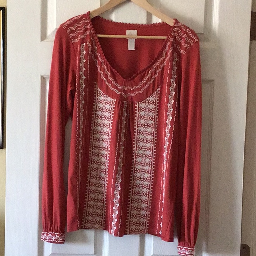 Long sleeve top